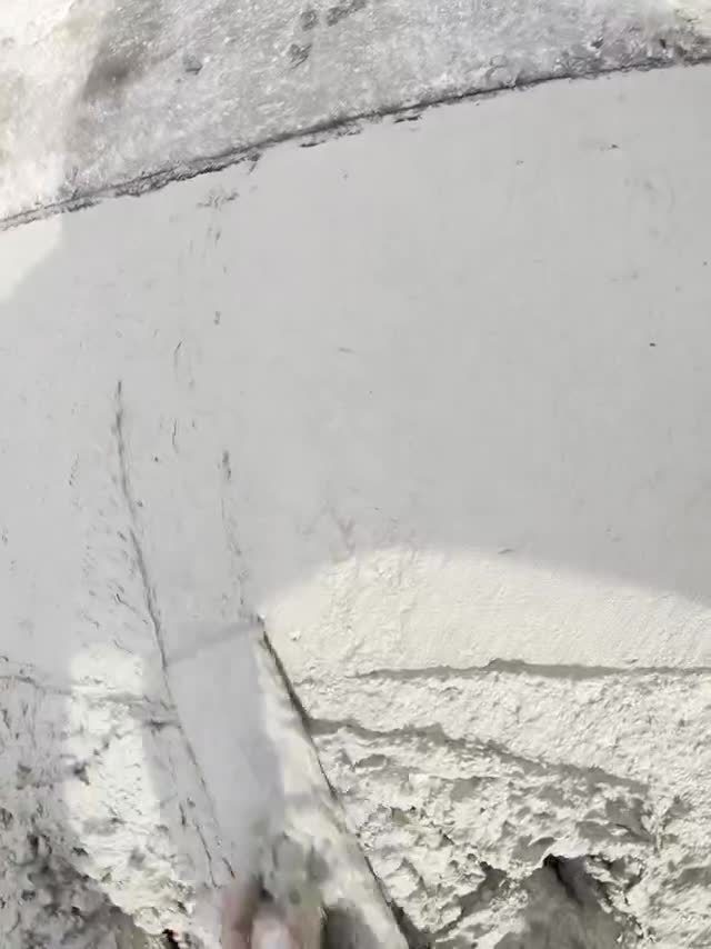 Tooling a long curved decorative edge on a patio in Berkley MI