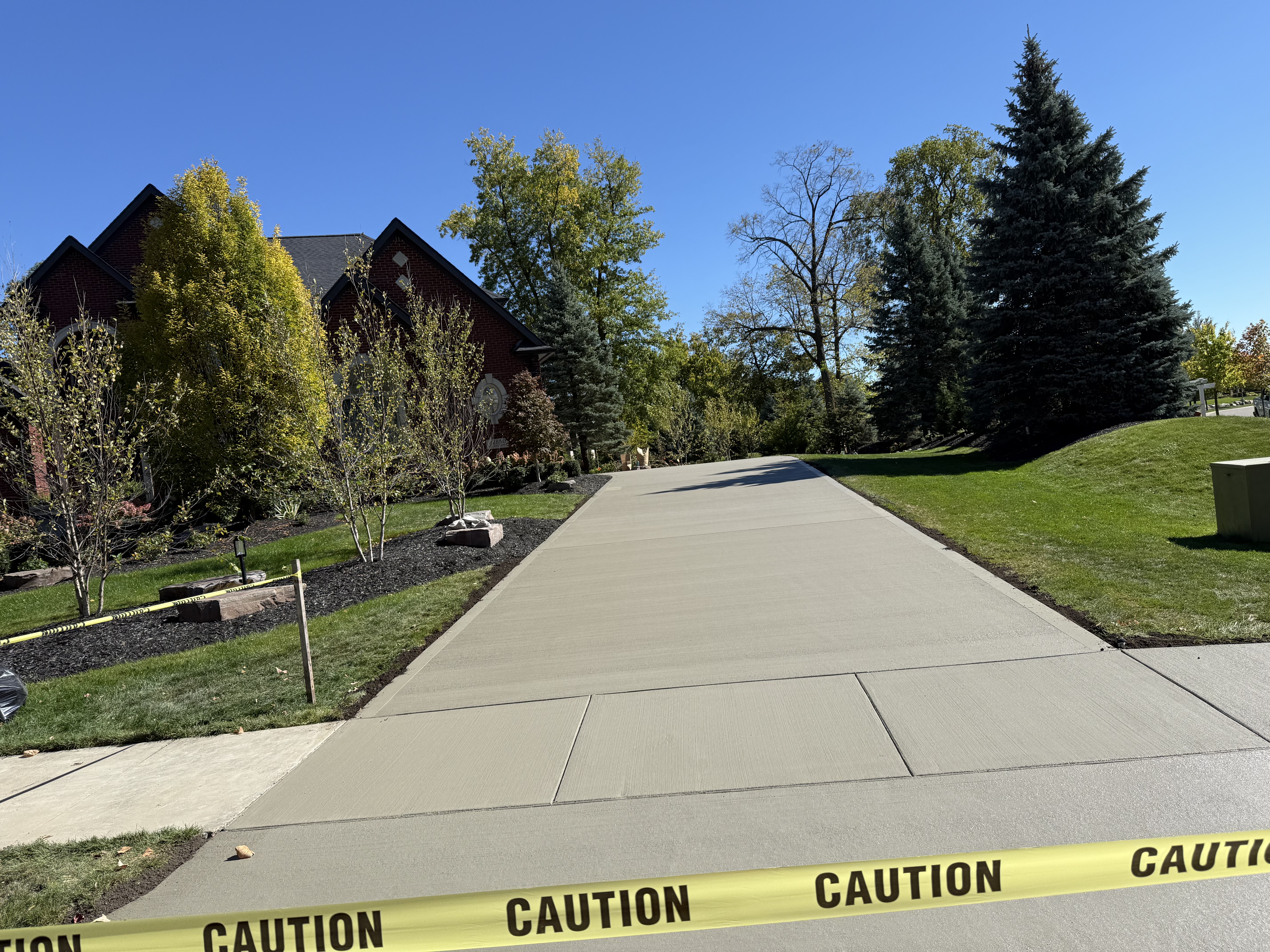 Concrete driveway replacement in CITY MI